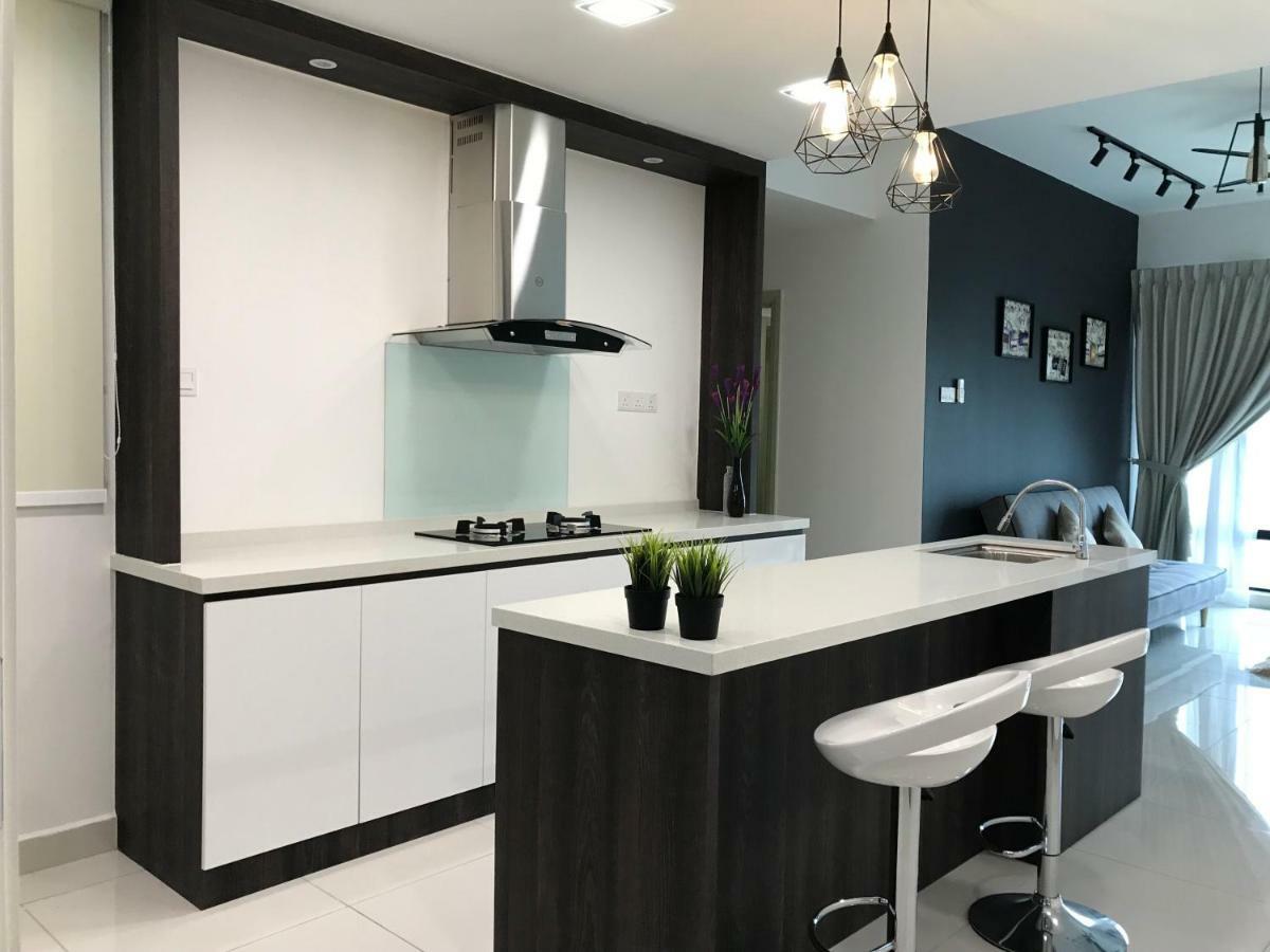 شقة Mosaic Souhtkey Highfloor 2Br 2-6Pax 5Mins Jbciq&Sentosa جوهر بهرو المظهر الخارجي الصورة