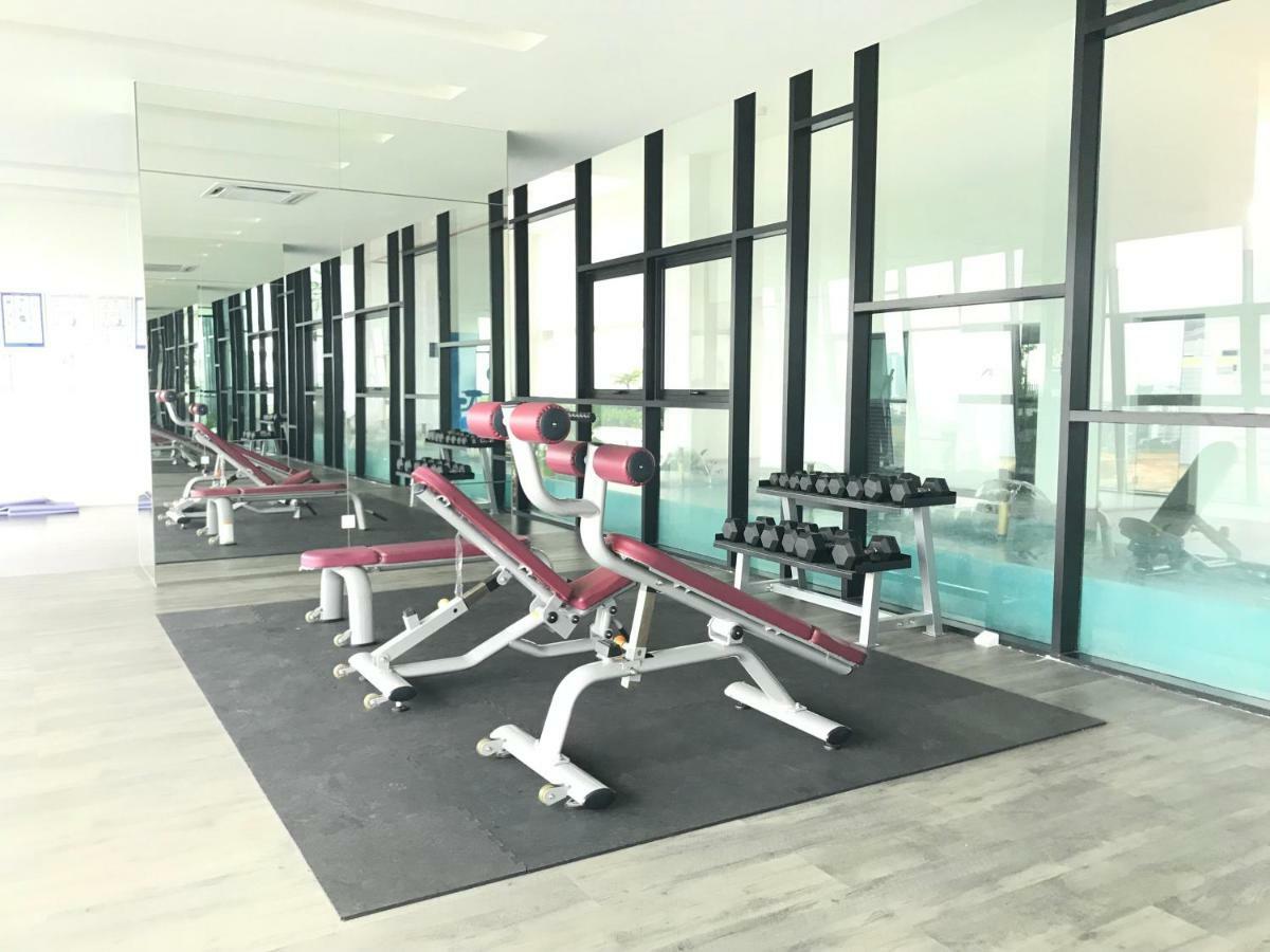 شقة Mosaic Souhtkey Highfloor 2Br 2-6Pax 5Mins Jbciq&Sentosa جوهر بهرو المظهر الخارجي الصورة