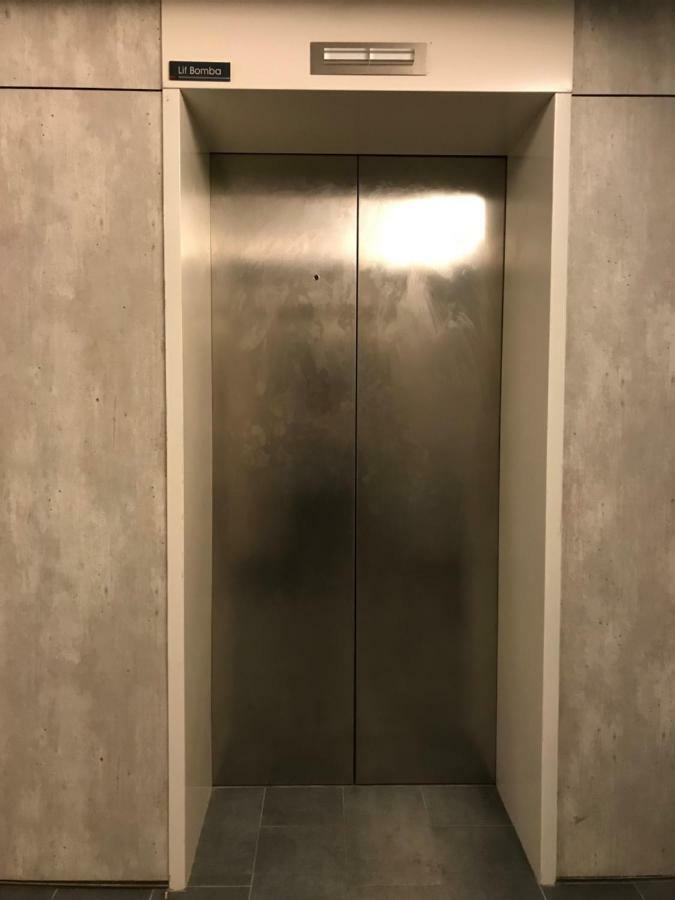 شقة Mosaic Souhtkey Highfloor 2Br 2-6Pax 5Mins Jbciq&Sentosa جوهر بهرو المظهر الخارجي الصورة